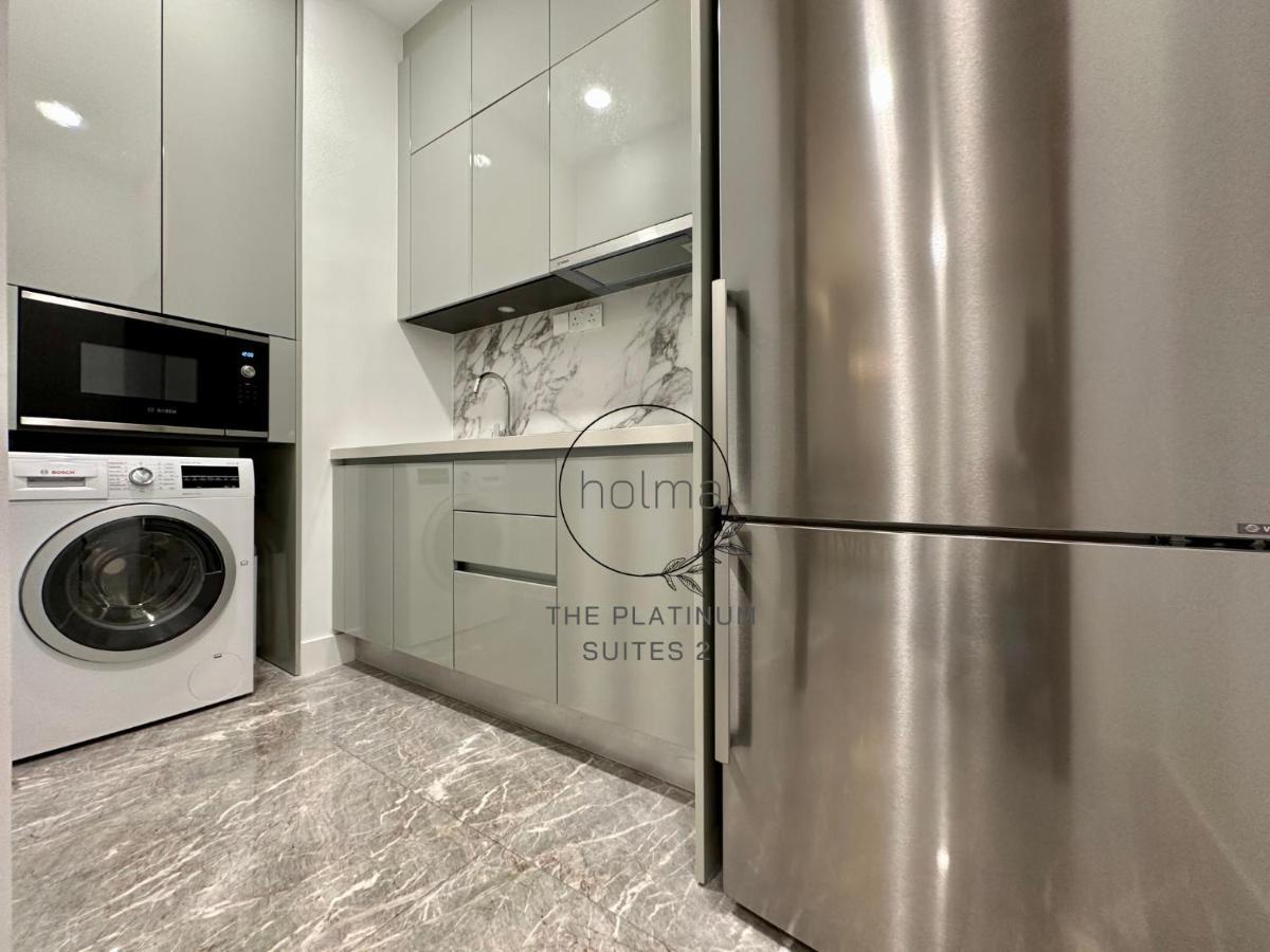The Platinum 2 By Holma Apartment